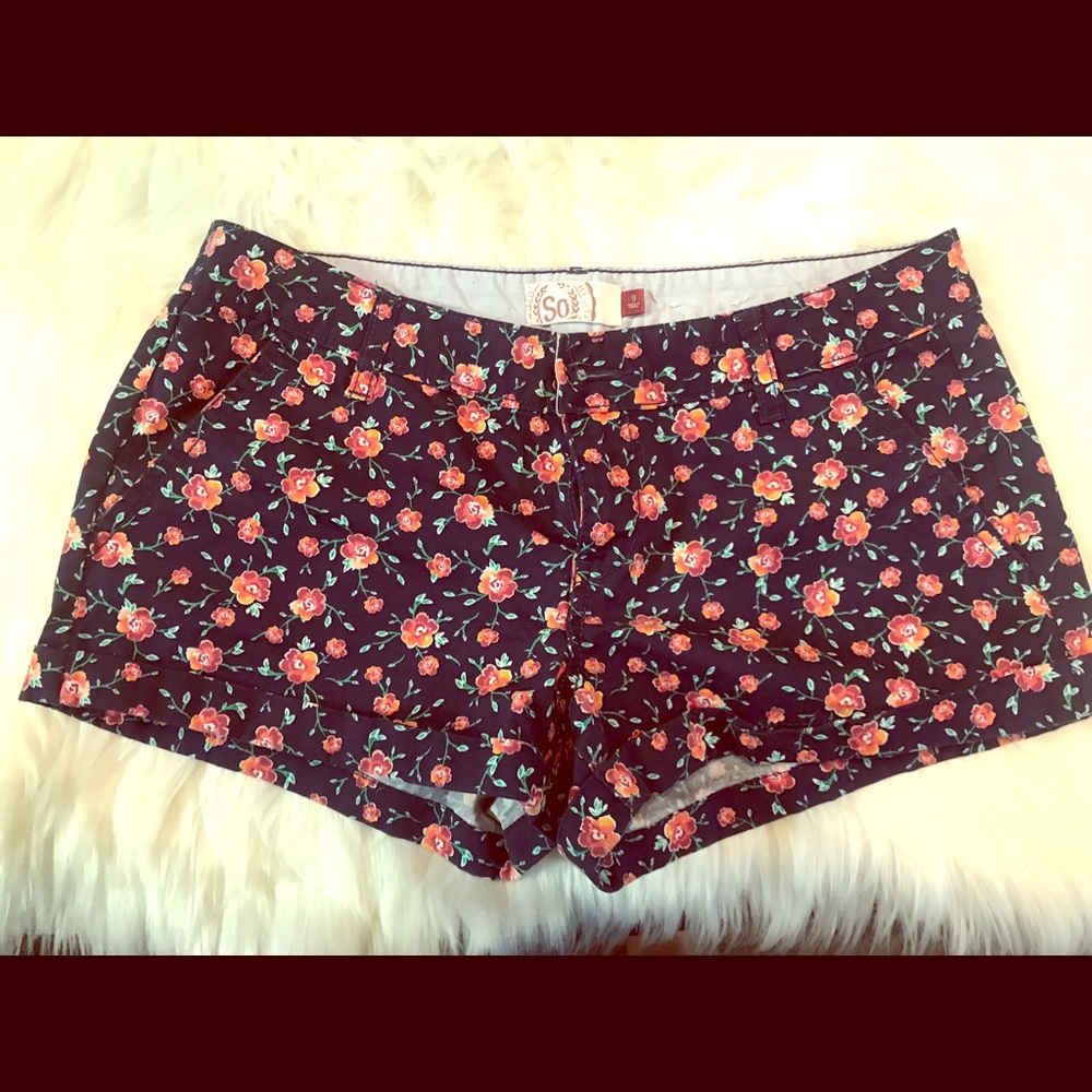 Shorts size9
